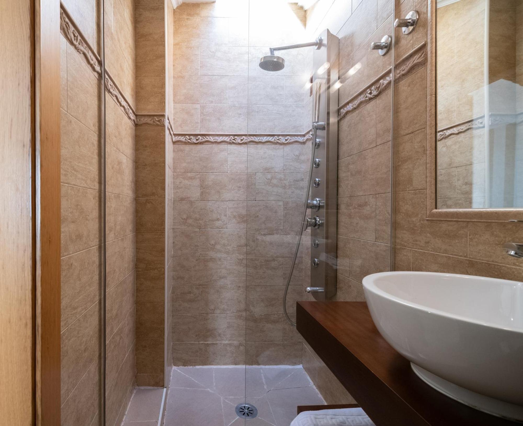 Cimavilla Rooms Gijon Exterior photo